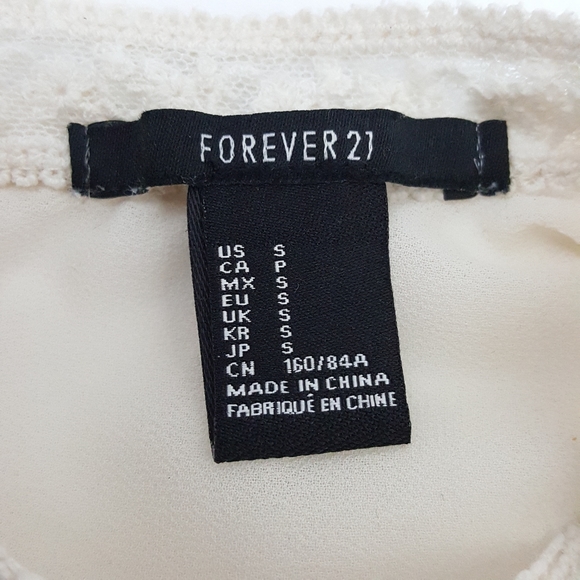 FOREVER 21 Light Sheer Lace Mesh Sleeveless Blouse - Picture 7 of 8